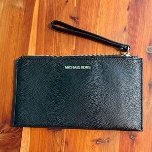 Michael Kors Black Leather Women’s Clutch